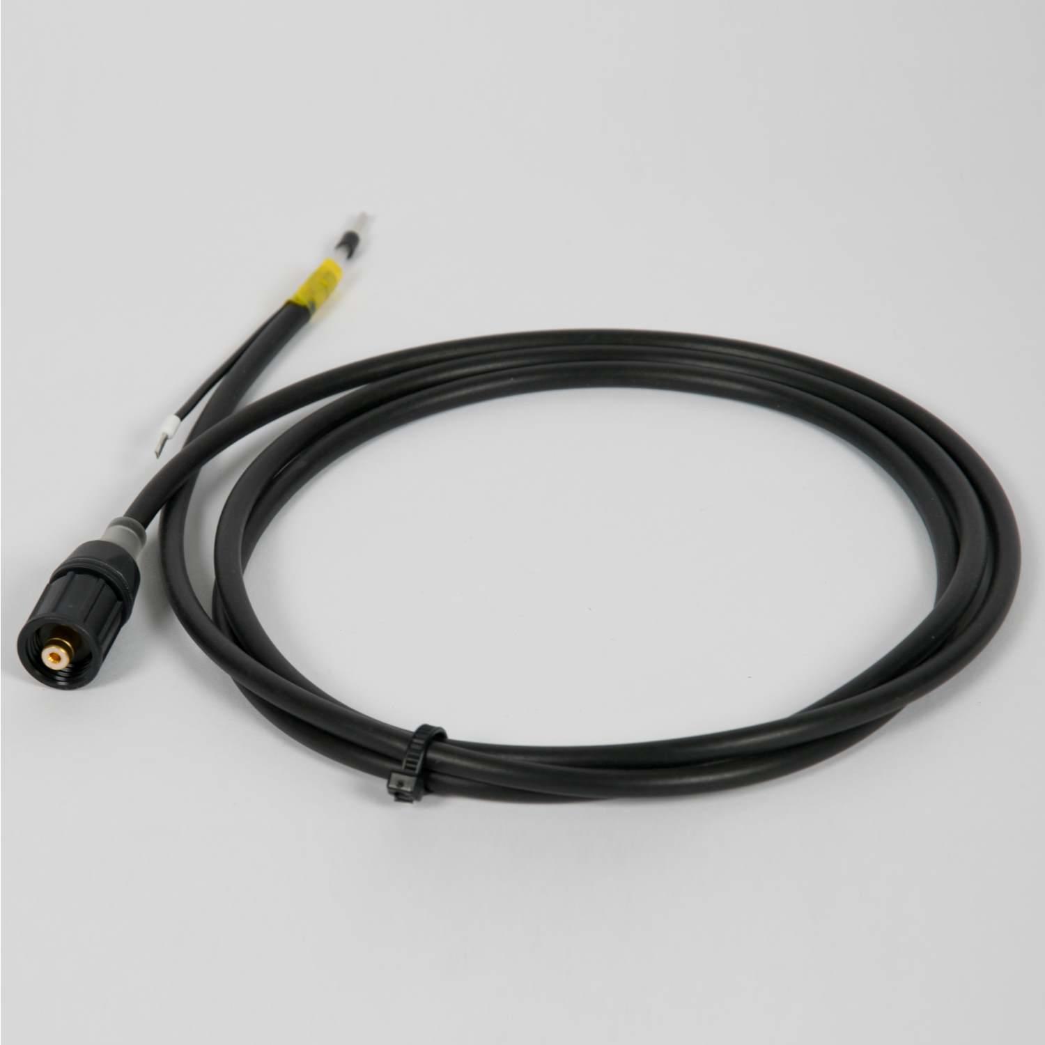 Kabel mit Stecker